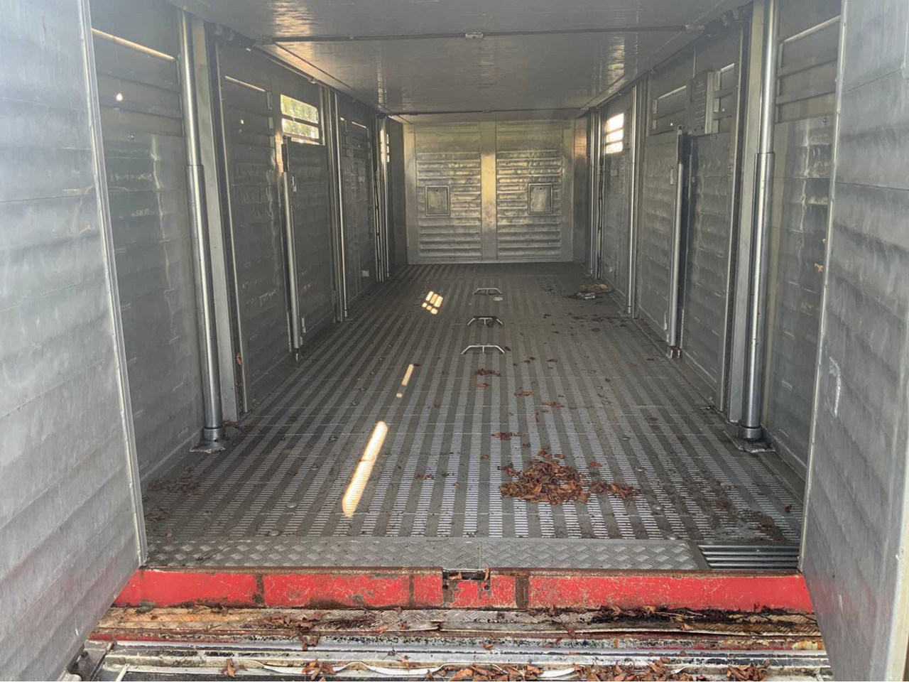 Livestock trailer Berdex AV.1018: picture 22