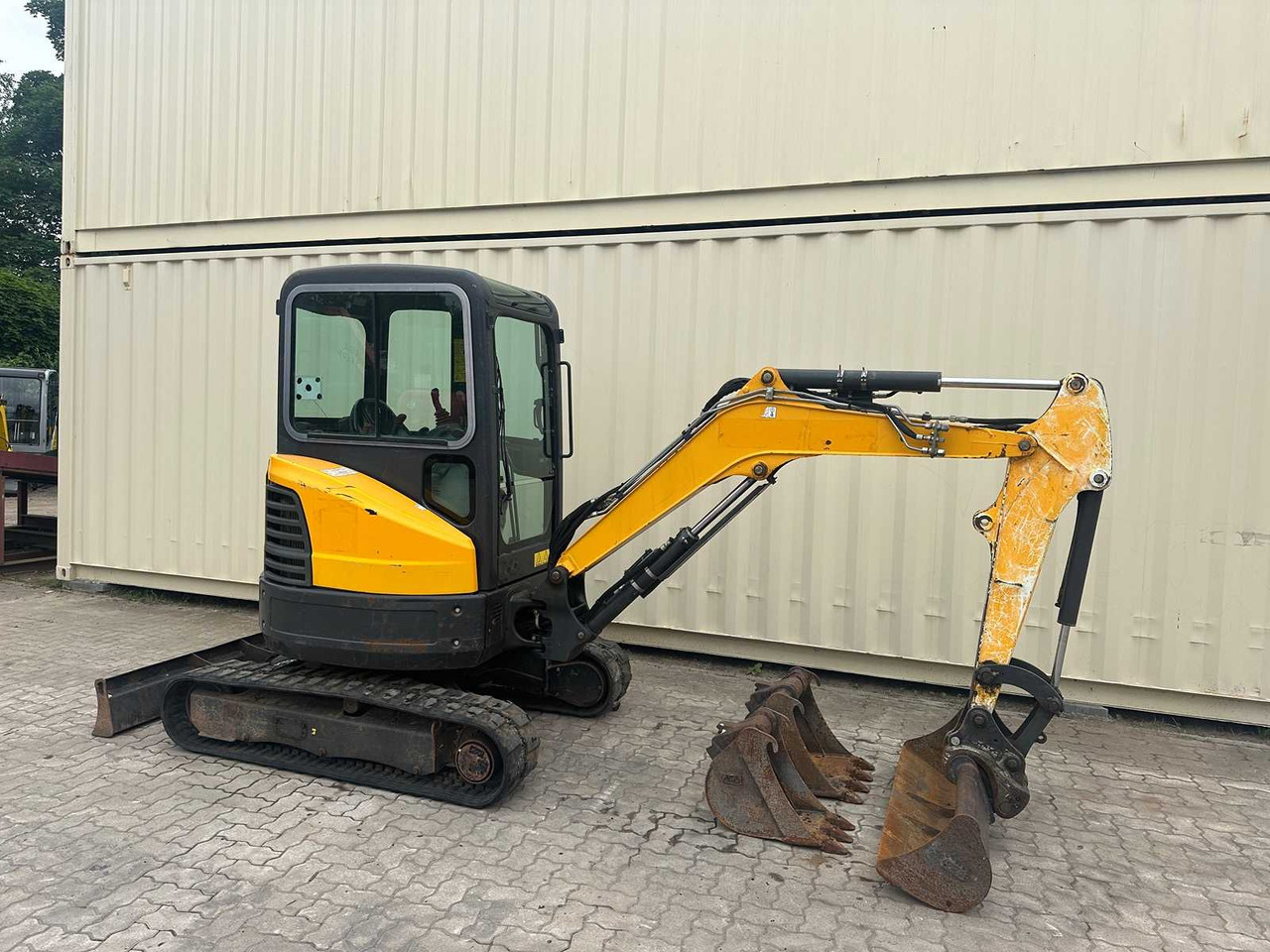 Bobcat E26 - Mini excavator: picture 1 Bobcat E26 - Mini excavator: picture 1