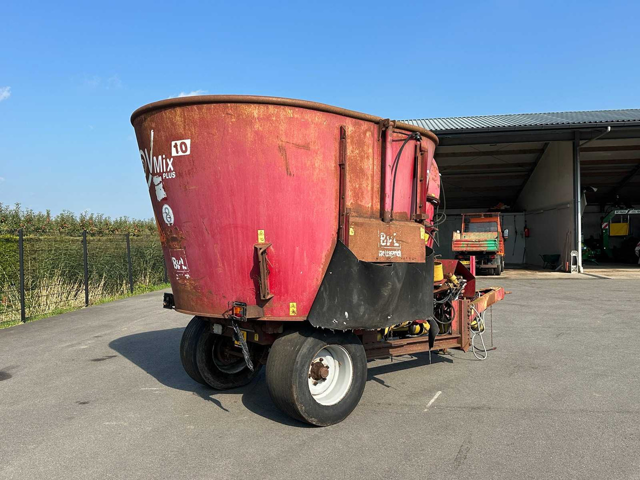 Bvl-van lengerich V-MIX 10 - Forage mixer wagon: picture 4 Bvl-van lengerich V-MIX 10 - Forage mixer wagon: picture 4