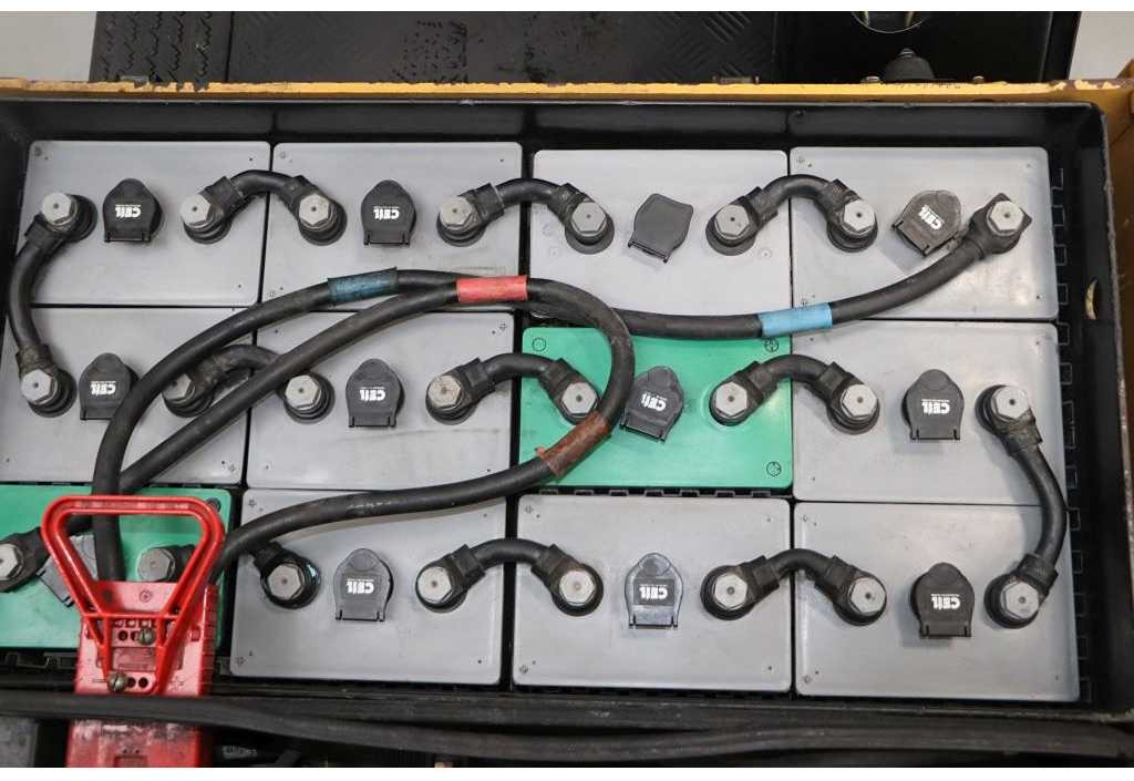 CATERPILLAR - EP15KRT - FORKLIFT TRIPLEX - SIDESHIFT, 3590 HOURS - Forklift: picture 5 CATERPILLAR - EP15KRT - FORKLIFT TRIPLEX - SIDESHIFT, 3590 HOURS - Forklift: picture 5