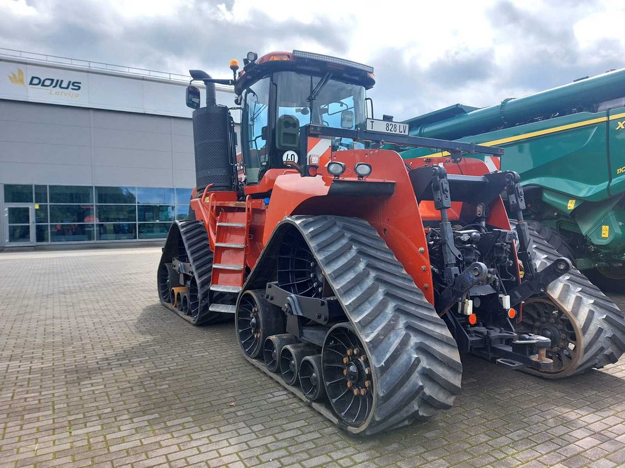 Case Quadtrac 600 - Tracked tractor: picture 5 Case Quadtrac 600 - Tracked tractor: picture 5