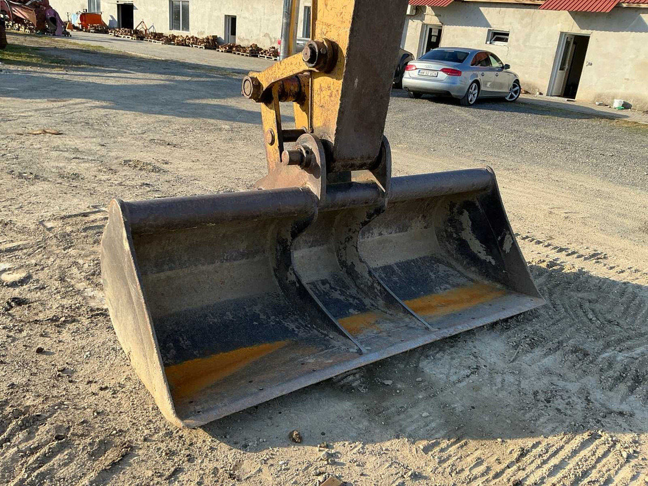 Caterpillar CATERPILLAR - 320 L - TRACKED EXCAVATOR - 1995 - Crawler excavator: picture 5 Caterpillar CATERPILLAR - 320 L - TRACKED EXCAVATOR - 1995 - Crawler excavator: picture 5