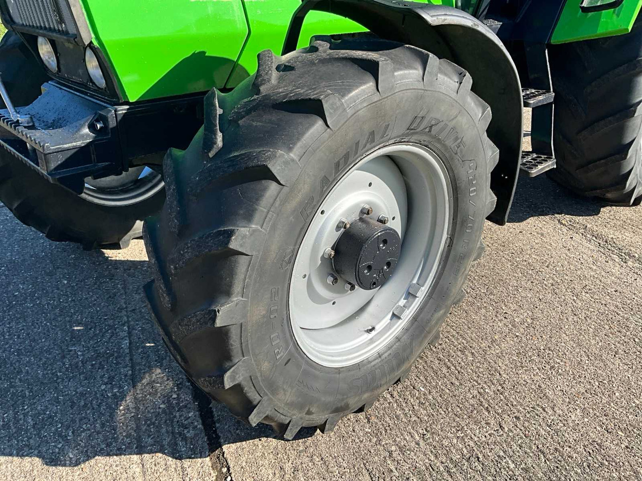 Farm tractor Deutz-fahr DX 6.30: picture 24