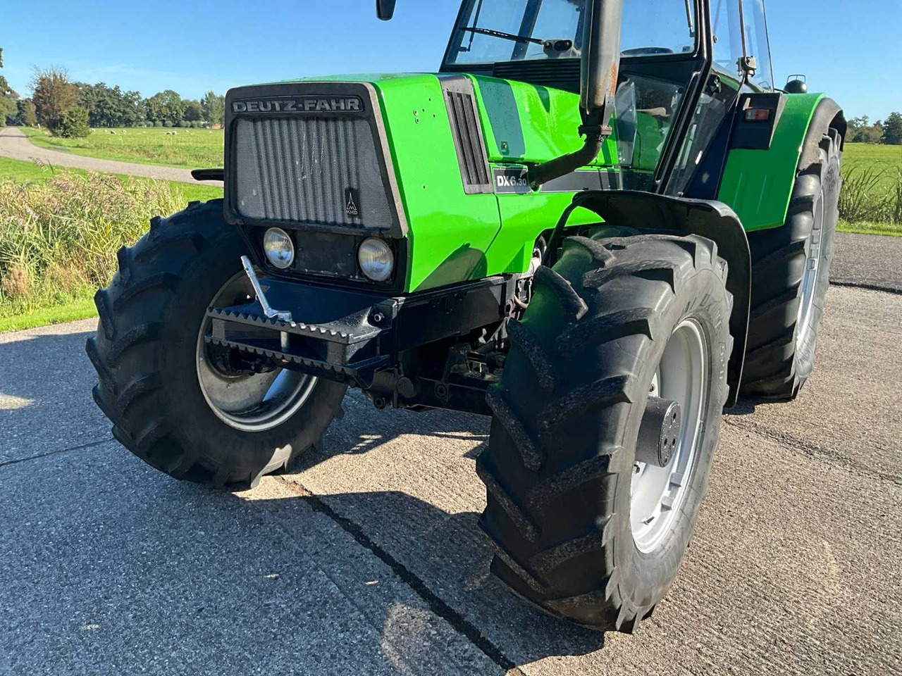 Farm tractor Deutz-fahr DX 6.30: picture 13