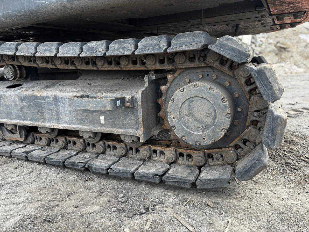 Crawler excavator Doosan DX140 LC-5: picture 10