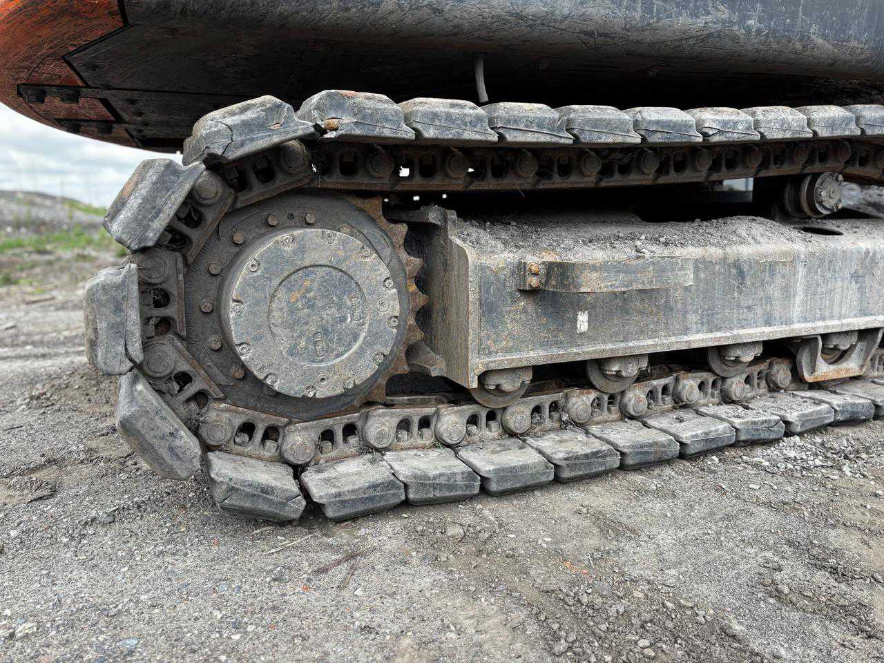 Crawler excavator Doosan DX140 LC-5: picture 9