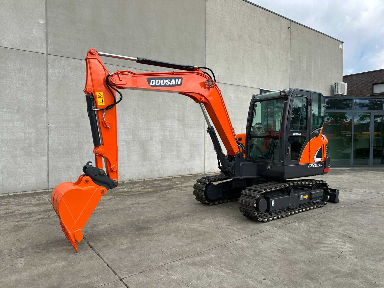 Doosan DX55-9C - Crawler excavator: picture 1 Doosan DX55-9C - Crawler excavator: picture 1