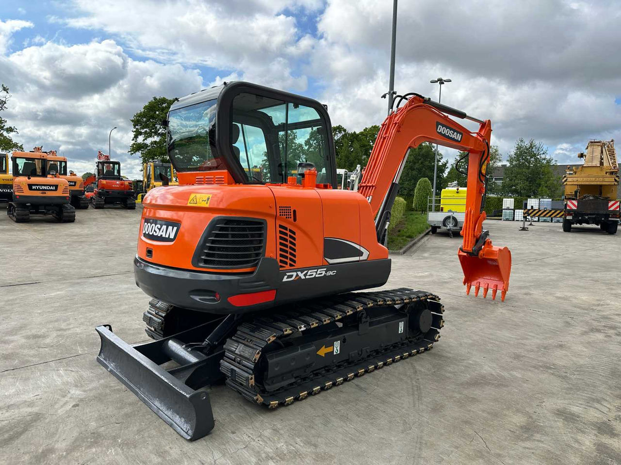 Doosan DX55-9C - Crawler excavator: picture 4 Doosan DX55-9C - Crawler excavator: picture 4