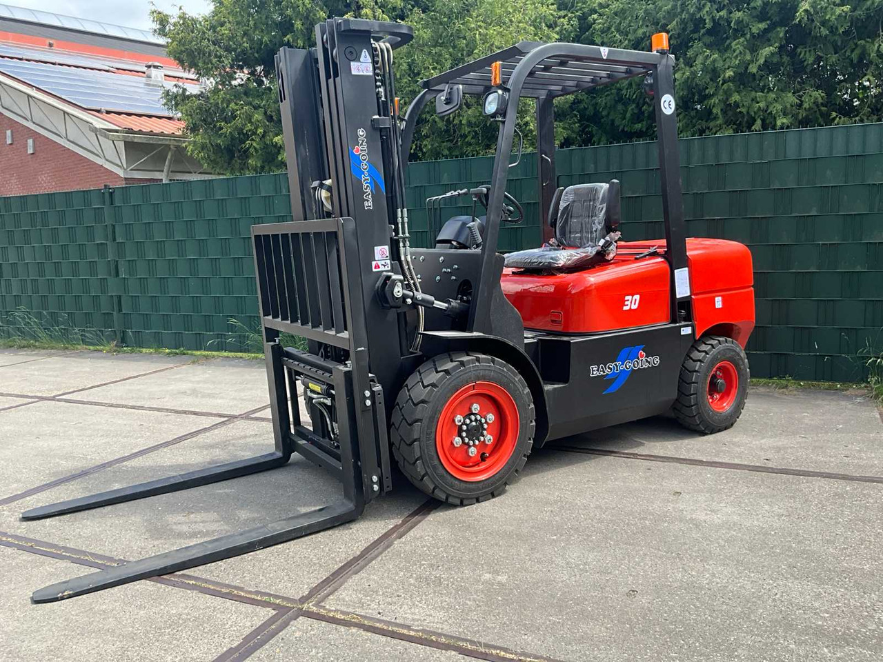 EASY-GOING - 3 TON - DIESEL - TRIPLE - FORKLIFT - 2025 - Forklift: picture 1 EASY-GOING - 3 TON - DIESEL - TRIPLE - FORKLIFT - 2025 - Forklift: picture 1