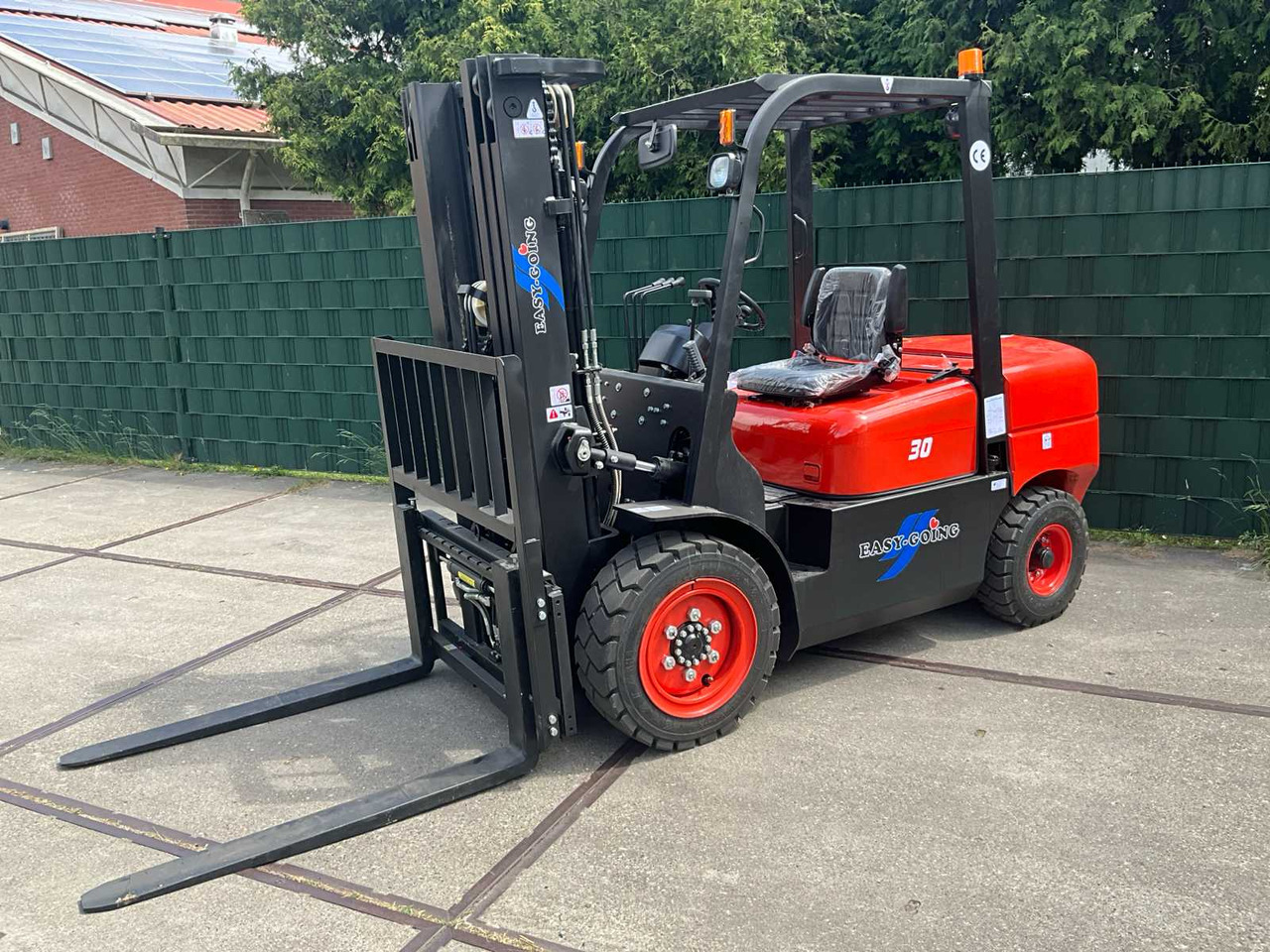 EASY-GOING - 3 TON - DIESEL - TRIPLE - FORKLIFT - 2025 - Forklift: picture 5 EASY-GOING - 3 TON - DIESEL - TRIPLE - FORKLIFT - 2025 - Forklift: picture 5