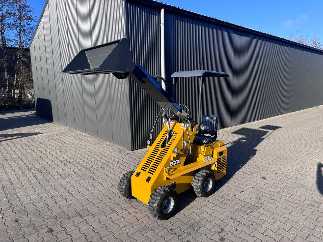Compact track loader EGN EG80 MINI SHOVEL / MINI LOADER: picture 7