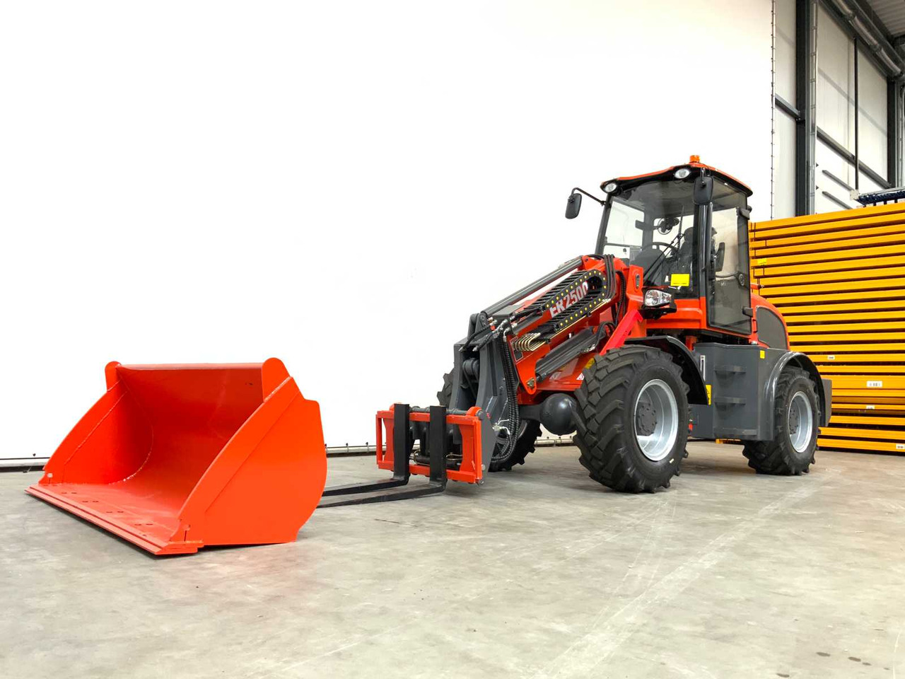 EVERUN - 2025 - ER2500 - TELESCOPIC WHEEL LOADER - Wheel loader: picture 1 EVERUN - 2025 - ER2500 - TELESCOPIC WHEEL LOADER - Wheel loader: picture 1