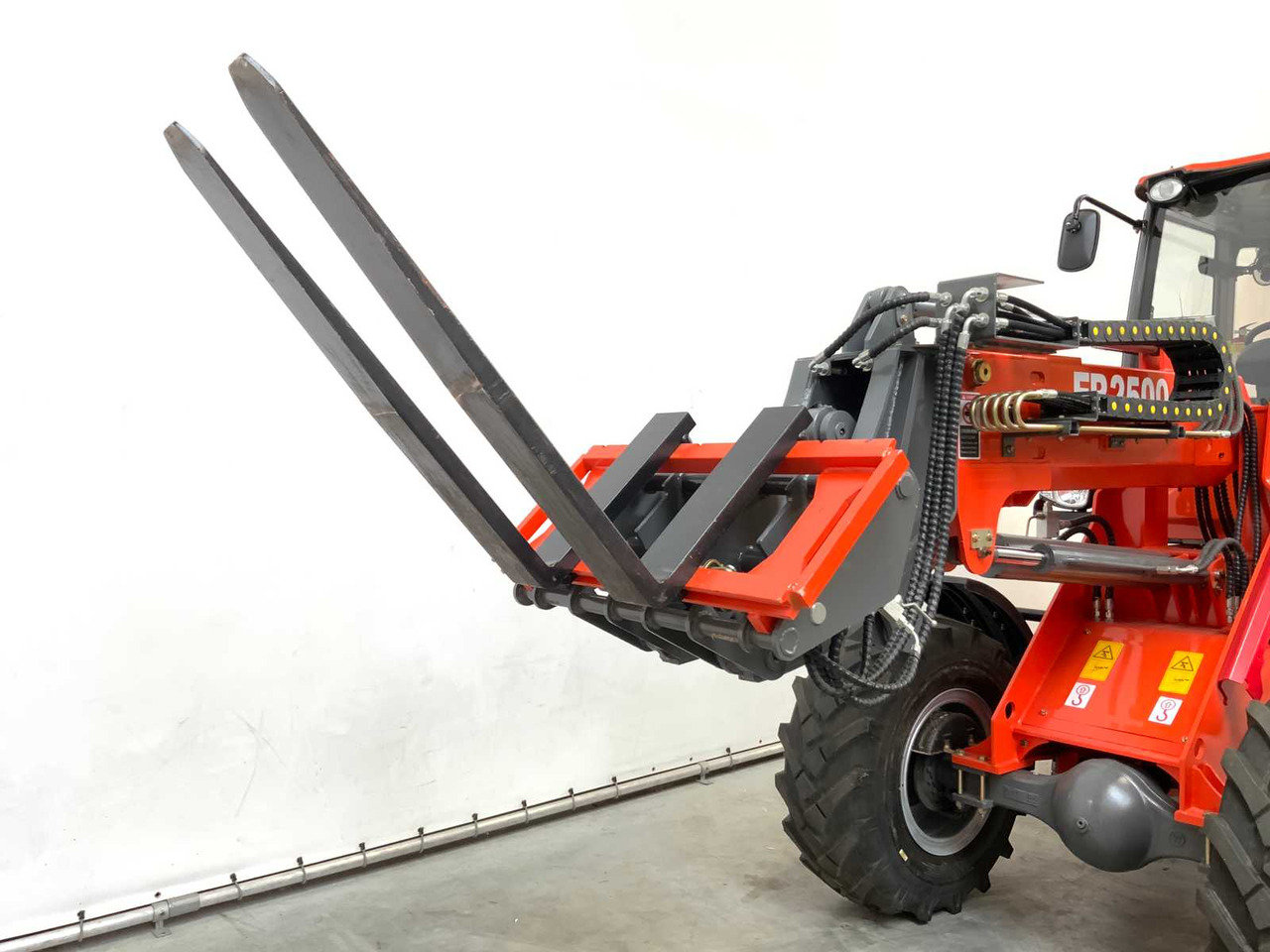 EVERUN - 2025 - ER2500 - TELESCOPIC WHEEL LOADER - Wheel loader: picture 4 EVERUN - 2025 - ER2500 - TELESCOPIC WHEEL LOADER - Wheel loader: picture 4