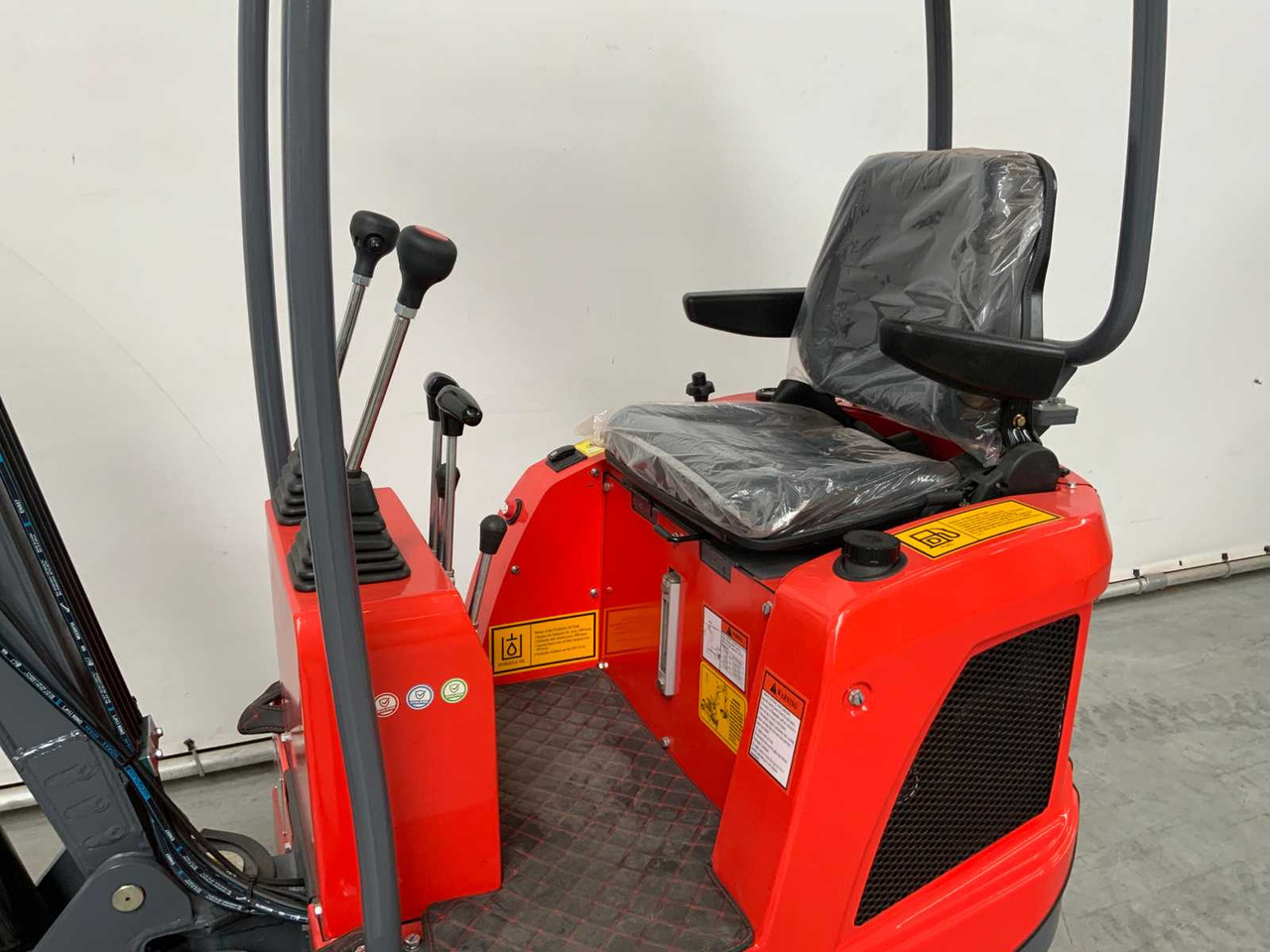 EVERUN - 2025 - ERE10PRO - MINI EXCAVATOR - Mini excavator: picture 5 EVERUN - 2025 - ERE10PRO - MINI EXCAVATOR - Mini excavator: picture 5