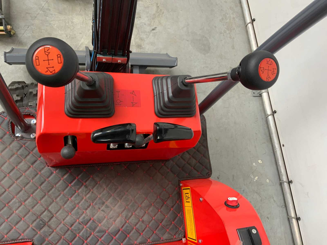 Mini excavator EVERUN - 2025 - ERE10PRO - MINI EXCAVATOR: picture 9 Mini excavator EVERUN - 2025 - ERE10PRO - MINI EXCAVATOR: picture 9