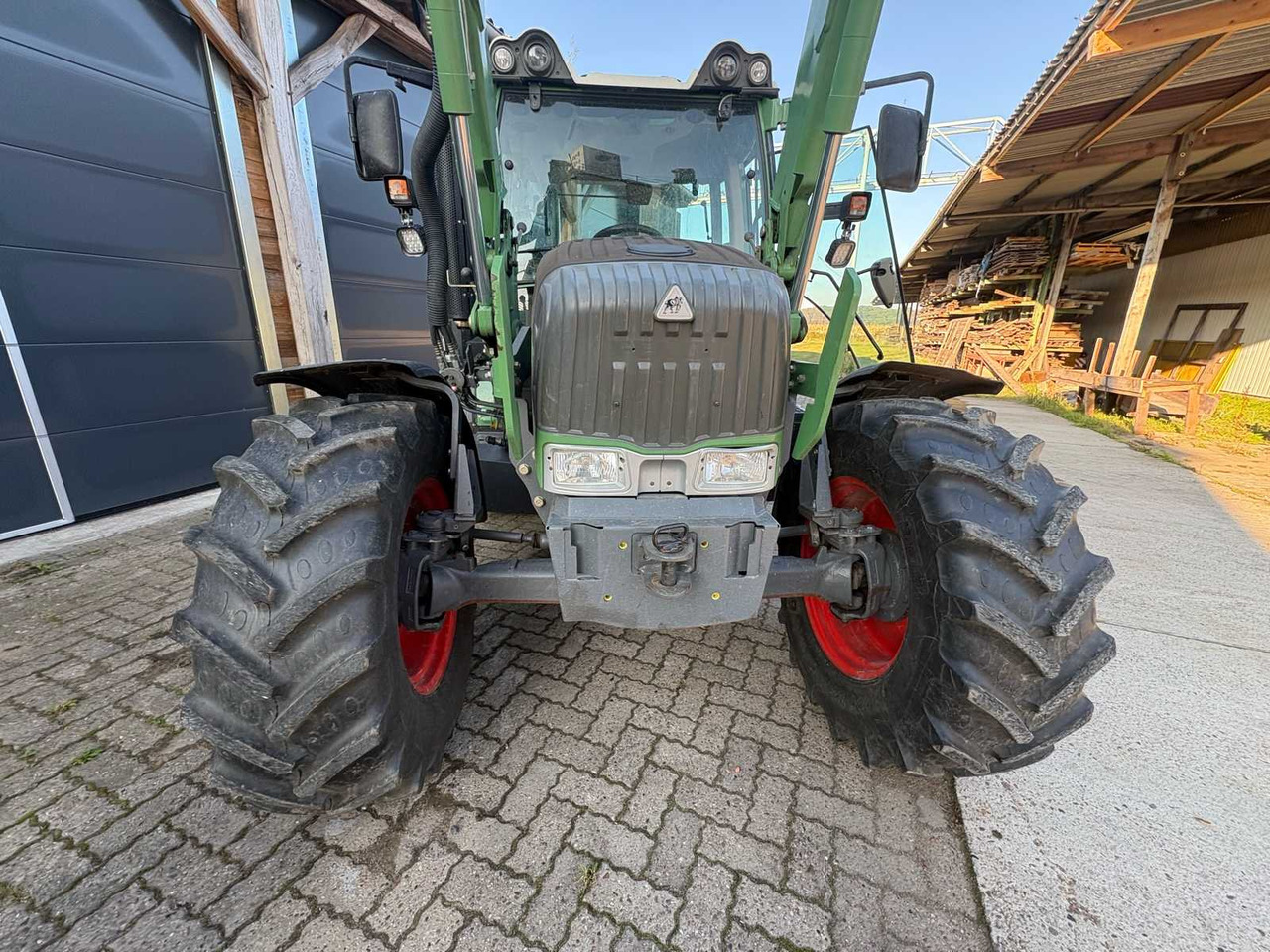 Fendt 209 S Vario - Farm tractor: picture 5 Fendt 209 S Vario - Farm tractor: picture 5