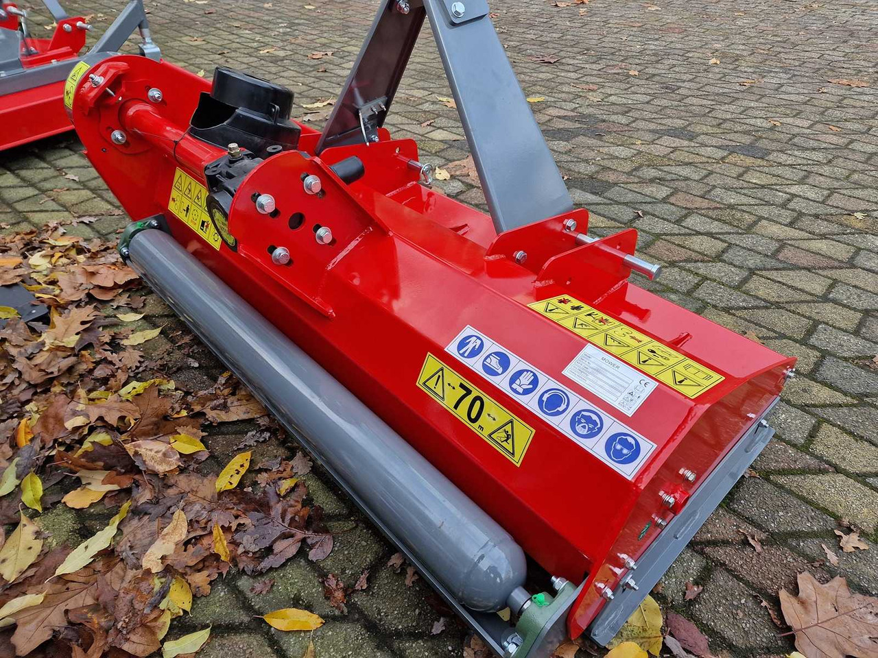 Flail Mower - Mower - 2024 - 125cm - Flail mower/ Mulcher: picture 1 Flail Mower - Mower - 2024 - 125cm - Flail mower/ Mulcher: picture 1