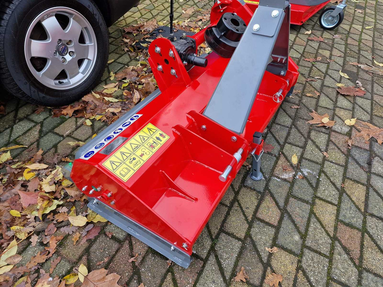 Flail Mower - Mower - 2024 - 125cm - Flail mower/ Mulcher: picture 4 Flail Mower - Mower - 2024 - 125cm - Flail mower/ Mulcher: picture 4
