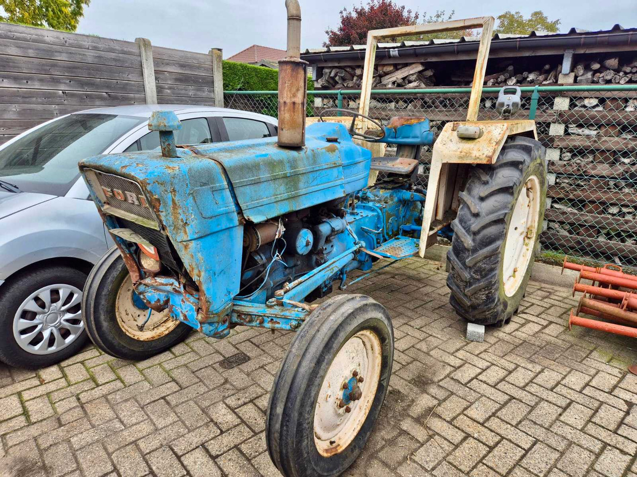 Ford 3000 - Farm tractor: picture 1 Ford 3000 - Farm tractor: picture 1