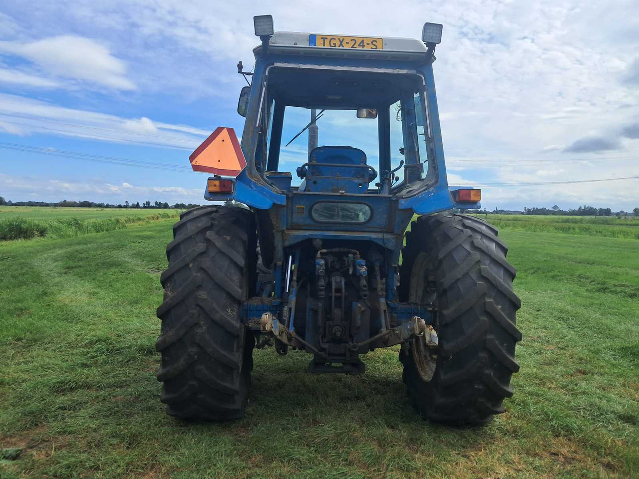 Ford 7710 - Farm tractor: picture 4 Ford 7710 - Farm tractor: picture 4