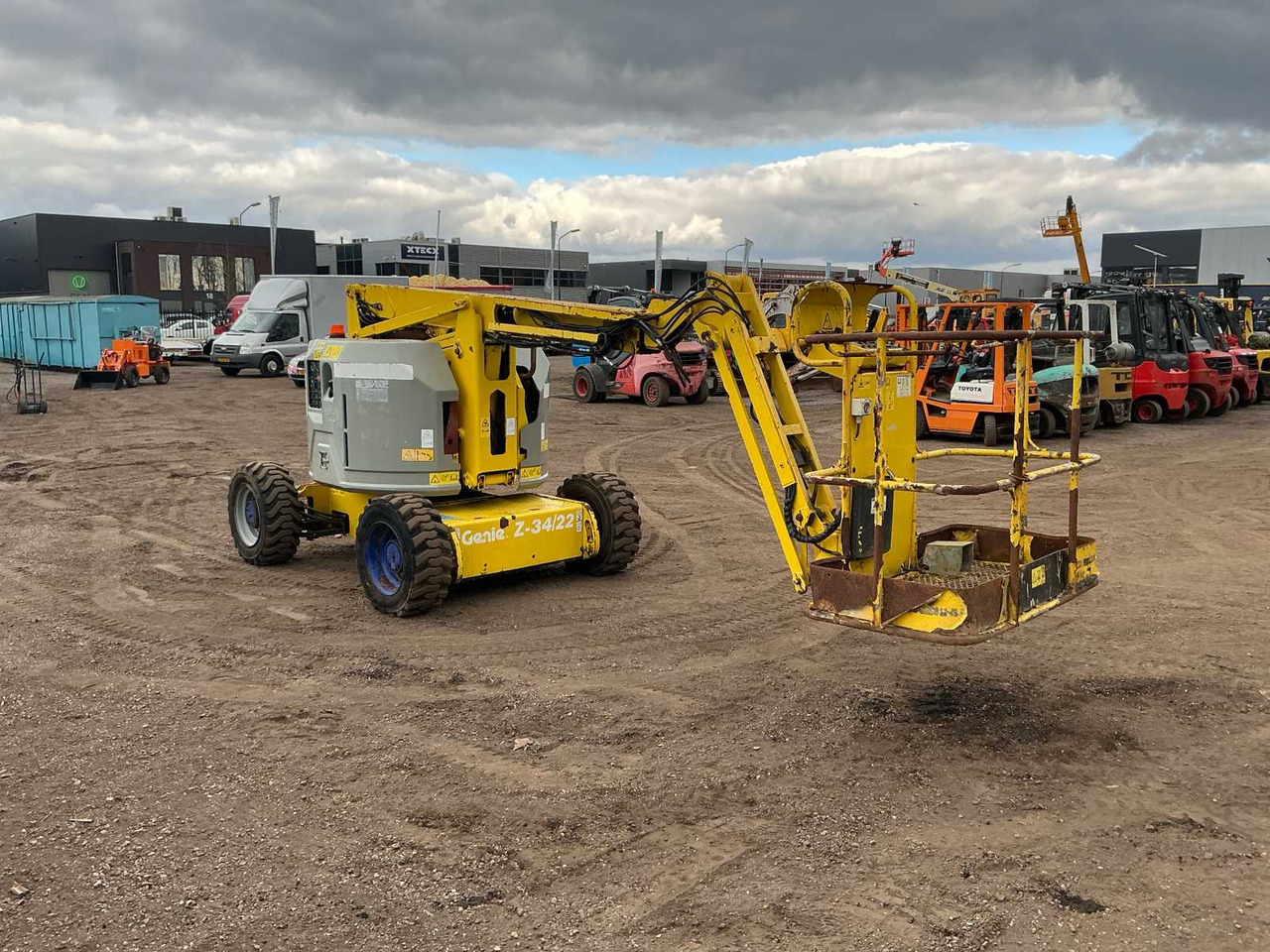 Genie Z34-22 - Aerial platform: picture 4 Genie Z34-22 - Aerial platform: picture 4