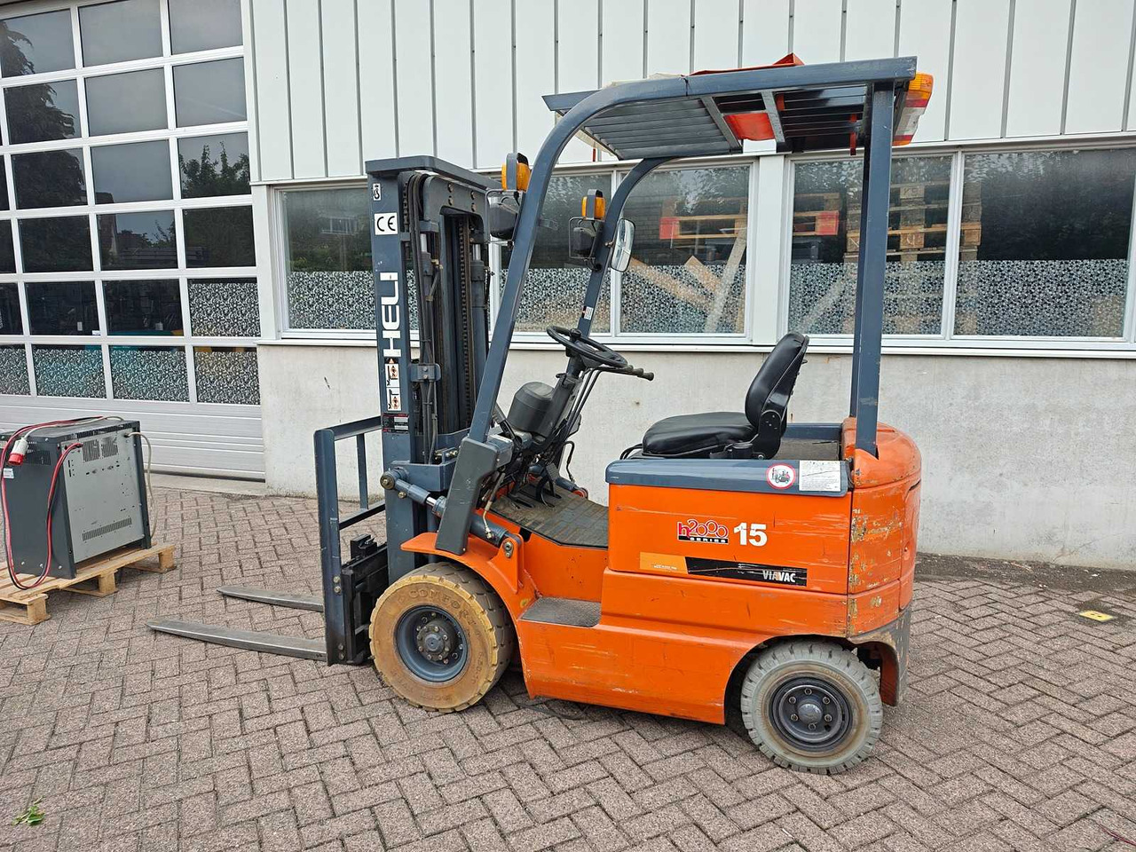 HELI - 2009 - CPD15C2G - FORKLIFT - Forklift: picture 3 HELI - 2009 - CPD15C2G - FORKLIFT - Forklift: picture 3