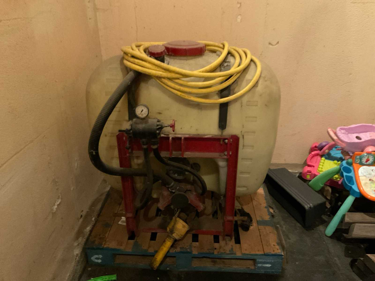 Hardi 400L - Sprayer: picture 2 Hardi 400L - Sprayer: picture 2