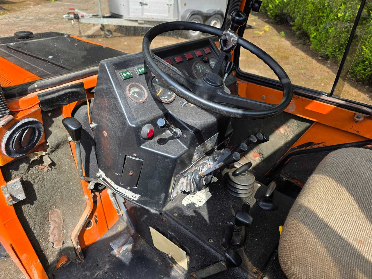 Municipal tractor Holder P70: picture 6