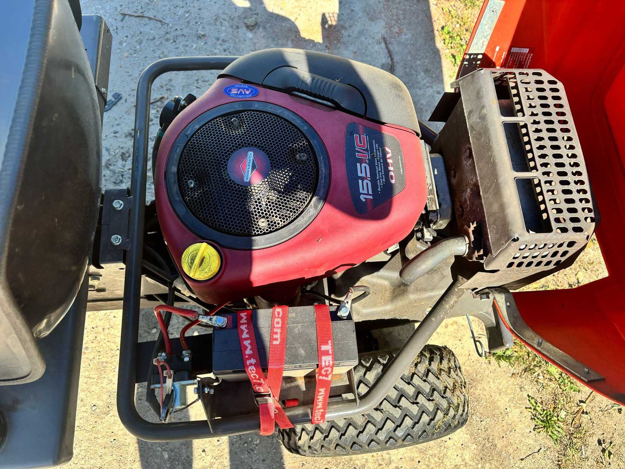 Husqvarna rider 16 - Garden mower: picture 4 Husqvarna rider 16 - Garden mower: picture 4