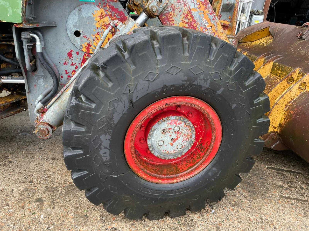 INTERNATIONAL - 530 AI - SHOVEL - 1986 - Wheel loader: picture 5 INTERNATIONAL - 530 AI - SHOVEL - 1986 - Wheel loader: picture 5