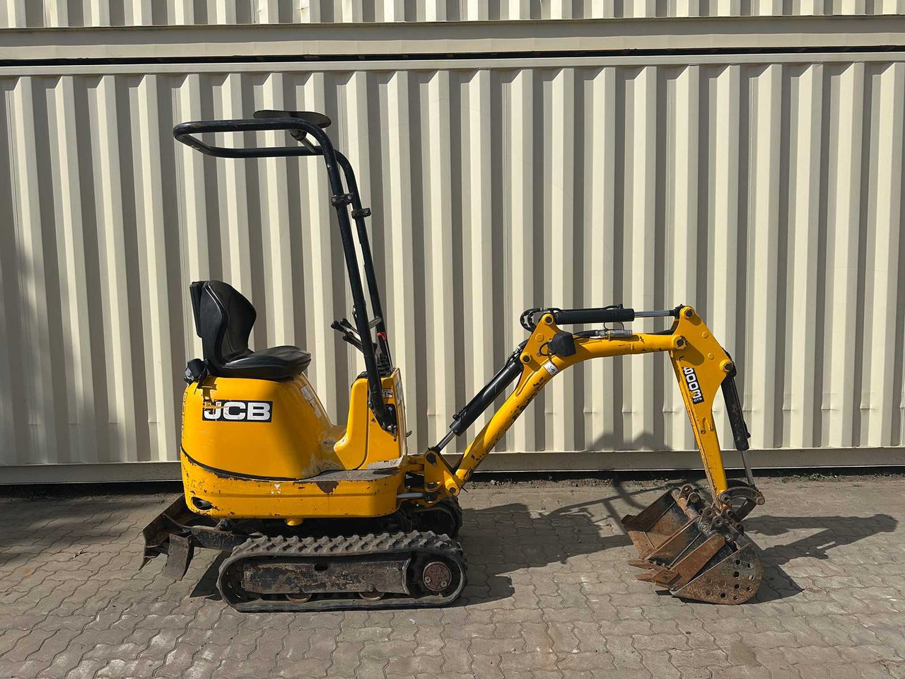 JCB 8008 CTS - Mini excavator: picture 3 JCB 8008 CTS - Mini excavator: picture 3