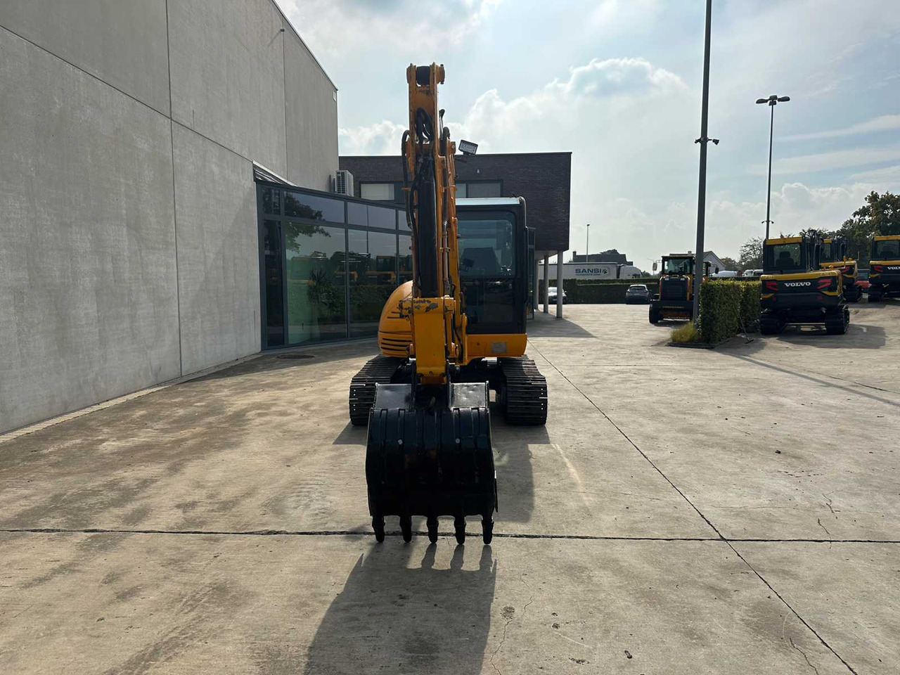 JCB 8056 - Crawler excavator: picture 2 JCB 8056 - Crawler excavator: picture 2