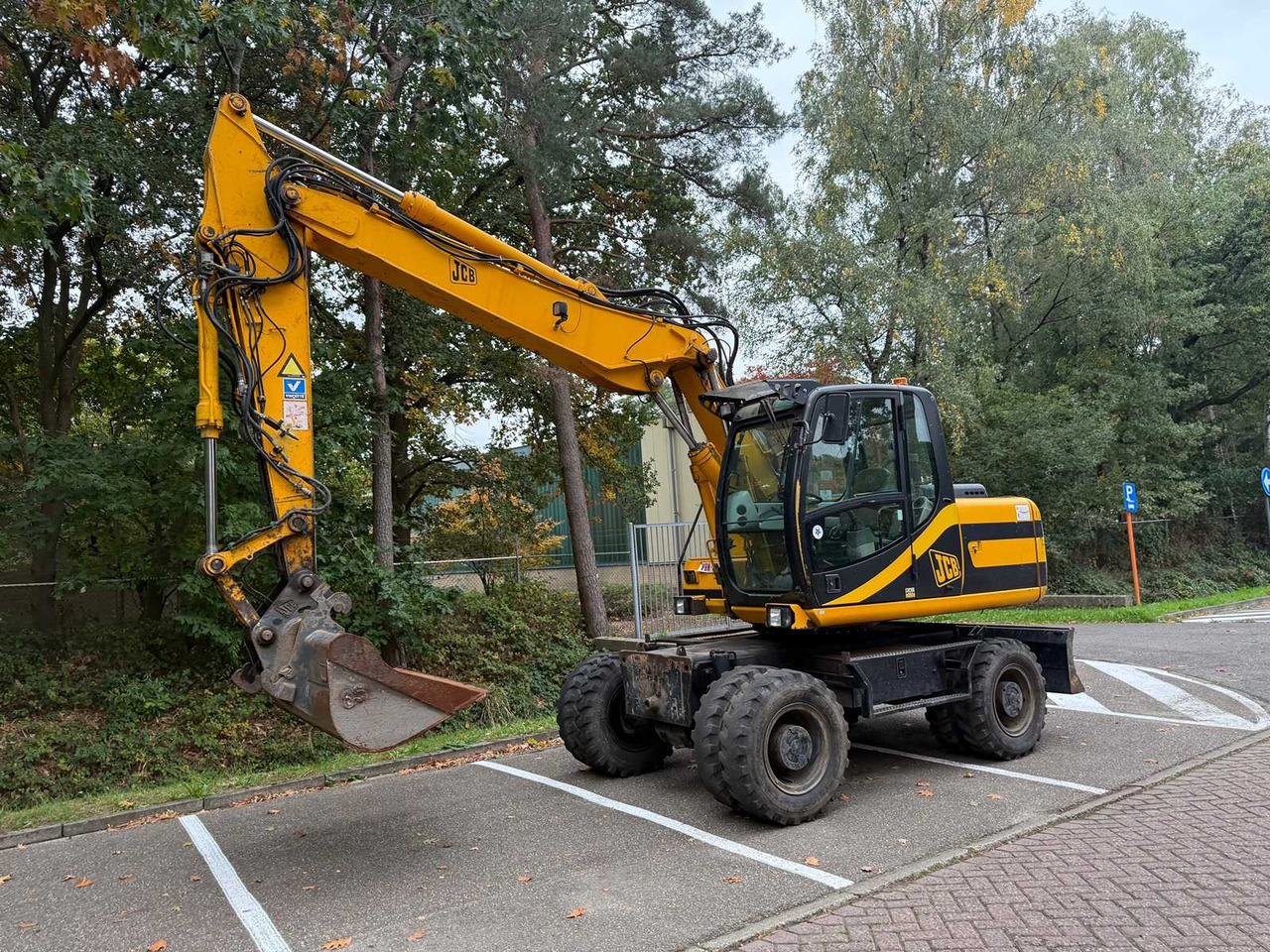JCB JS 145 W - Wheel excavator: picture 2 JCB JS 145 W - Wheel excavator: picture 2