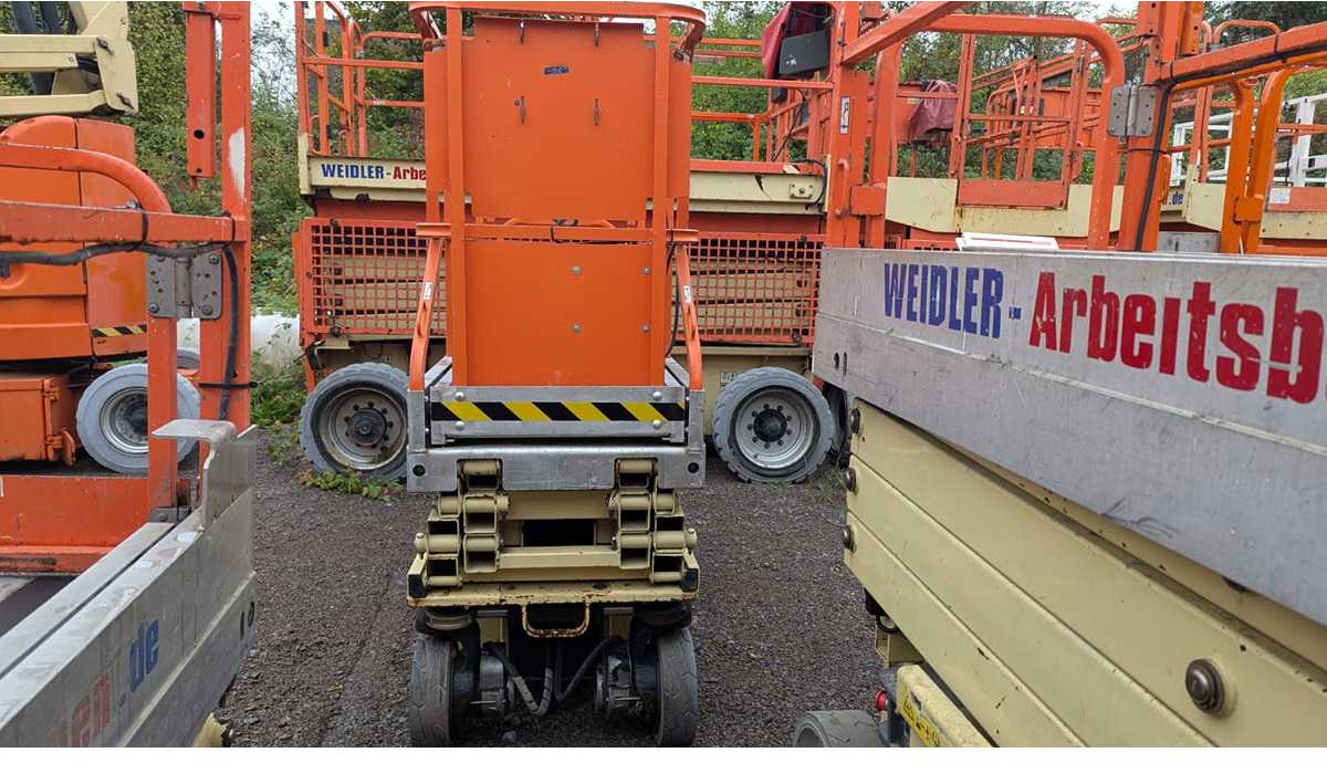 JLG - 1930ES - AERIAL WORK PLATFORMS (NO. 28367) - 2005 - Aerial platform: picture 2 JLG - 1930ES - AERIAL WORK PLATFORMS (NO. 28367) - 2005 - Aerial platform: picture 2