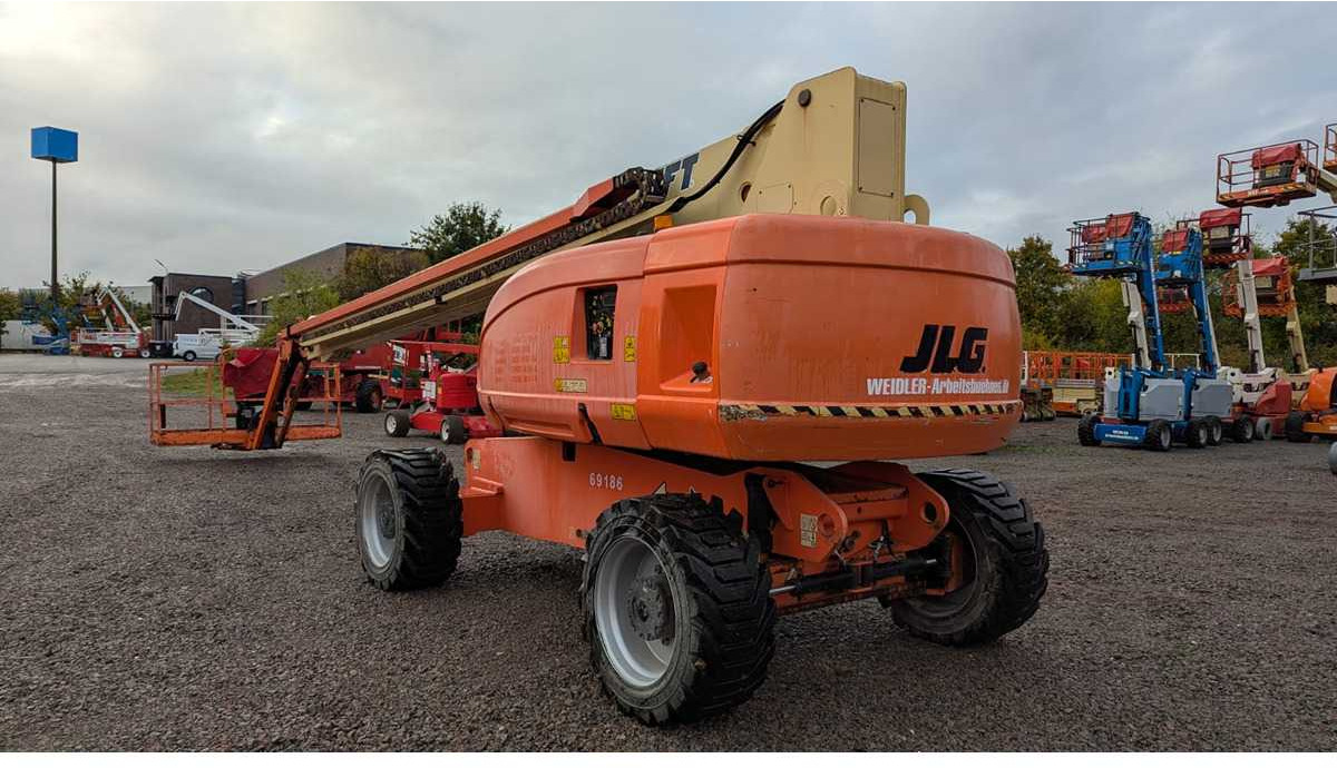 JLG JLG - 860SJ - AERIAL WORK PLATFORMS (NO. 69186) - 2008 - Aerial platform: picture 4 JLG JLG - 860SJ - AERIAL WORK PLATFORMS (NO. 69186) - 2008 - Aerial platform: picture 4