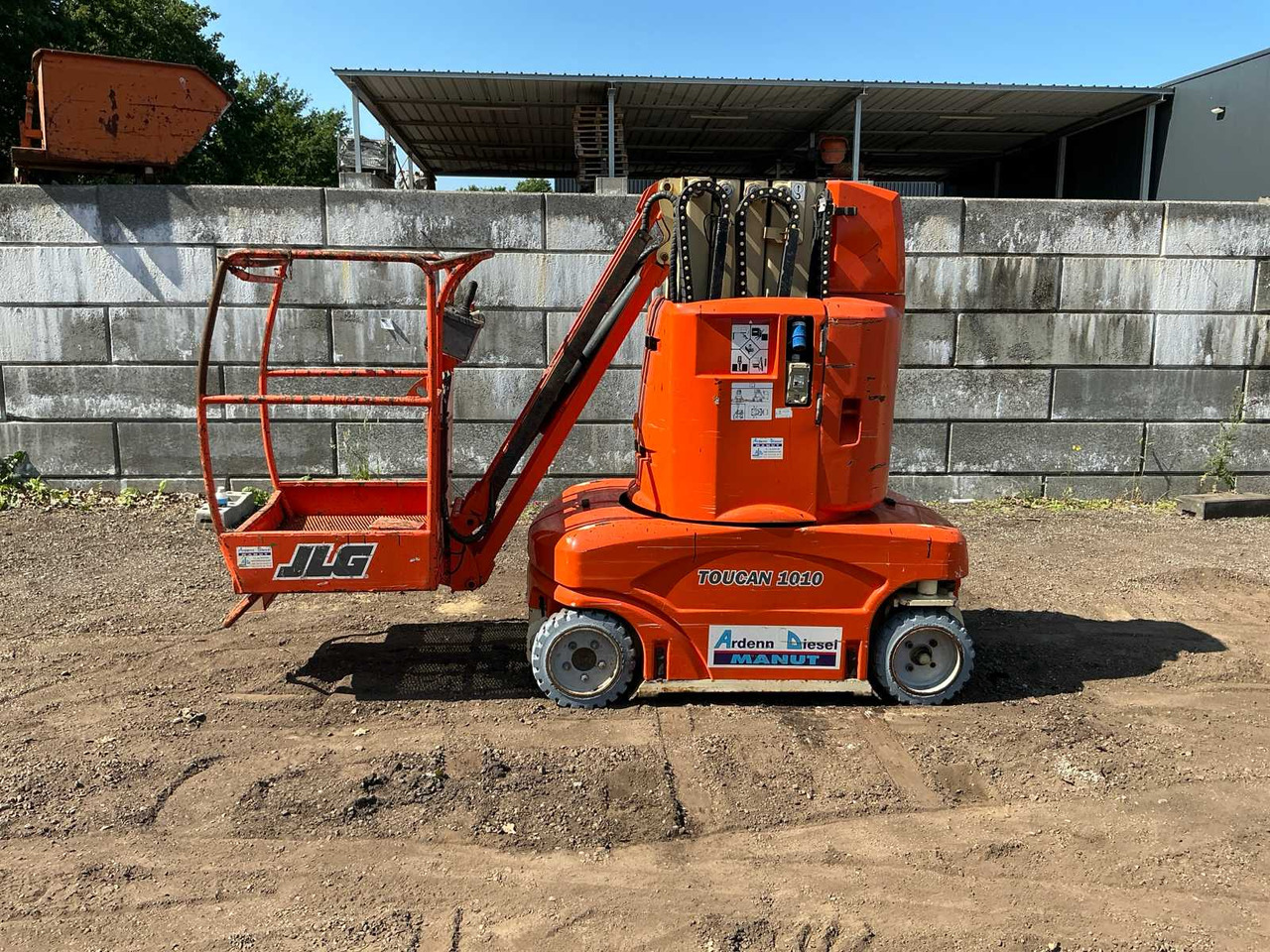 JLG Toucan1010 - Aerial platform: picture 2 JLG Toucan1010 - Aerial platform: picture 2