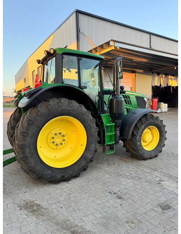 JOHN DEERE 6195 M - Farm tractor: picture 5 JOHN DEERE 6195 M - Farm tractor: picture 5