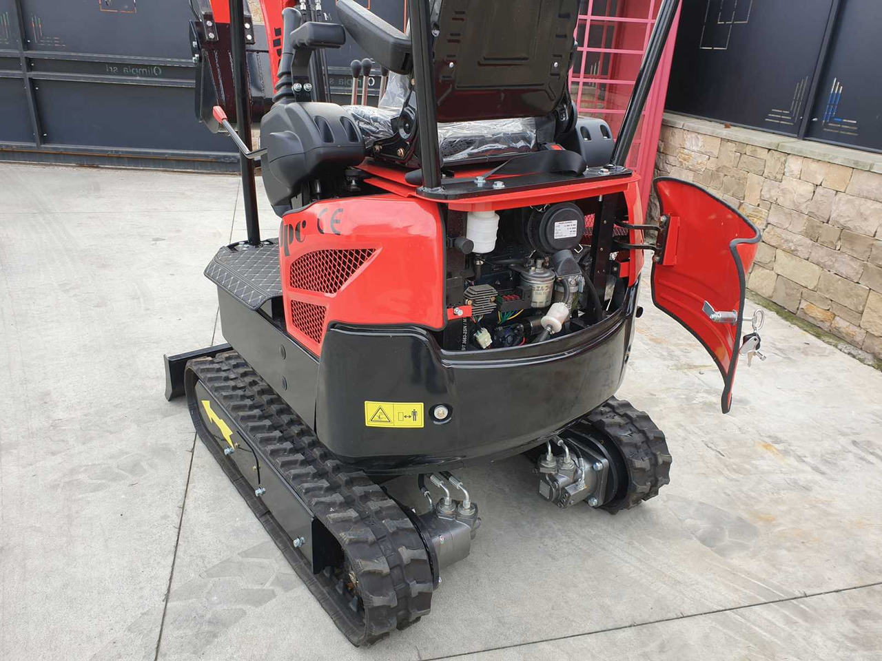 JPC - Mini excavator: picture 3 JPC - Mini excavator: picture 3