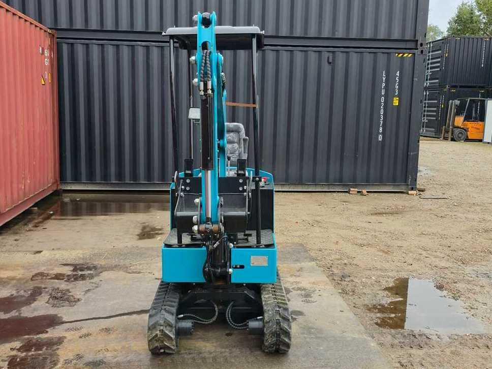 JPC KV12 - Mini excavator: picture 5 JPC KV12 - Mini excavator: picture 5