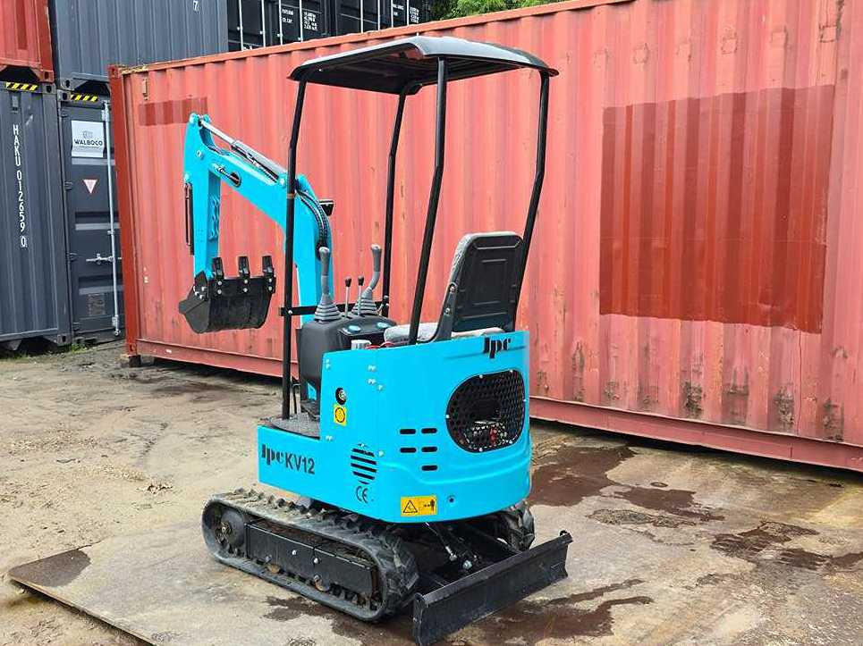 JPC KV12 - Mini excavator: picture 3 JPC KV12 - Mini excavator: picture 3
