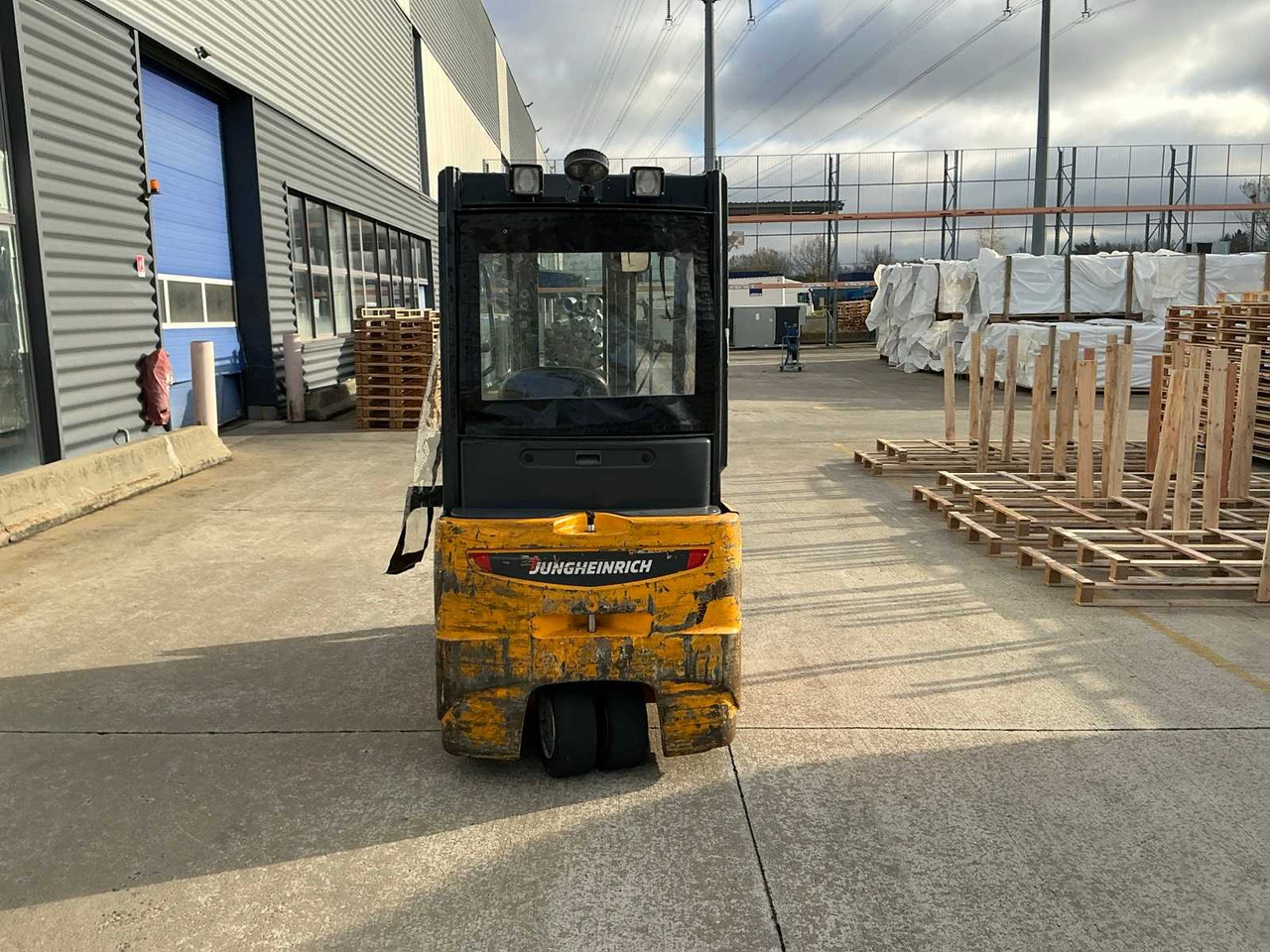 JUNGHEINRICH - 2015 - EFG216 - FORKLIFT - Forklift: picture 5 JUNGHEINRICH - 2015 - EFG216 - FORKLIFT - Forklift: picture 5