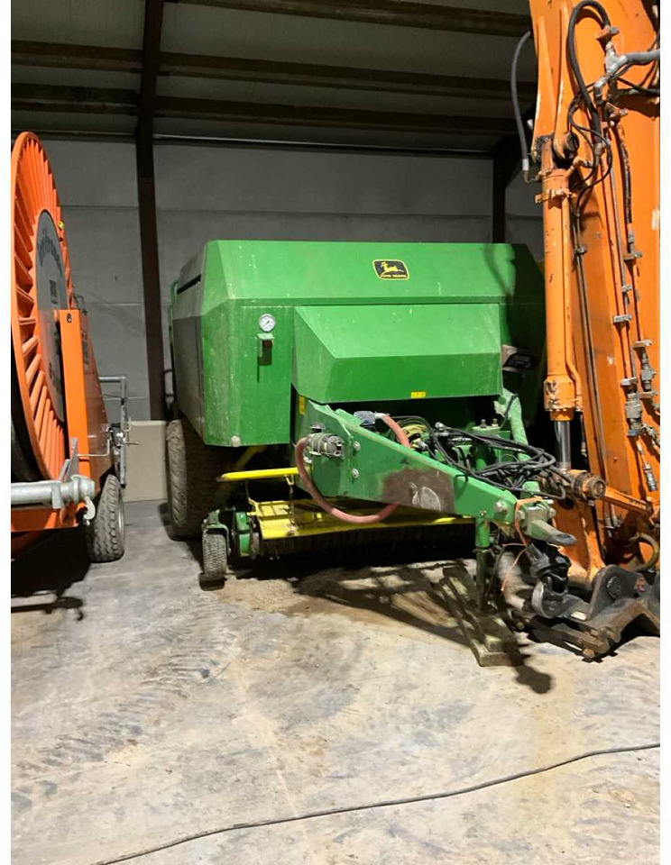 John Deere 690 - Square baler: picture 5 John Deere 690 - Square baler: picture 5