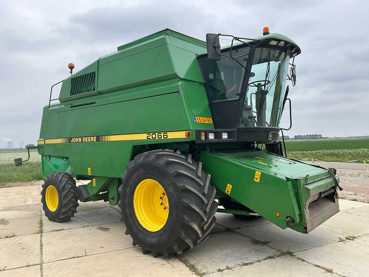 John deere 2066 - Combine harvester: picture 4 John deere 2066 - Combine harvester: picture 4