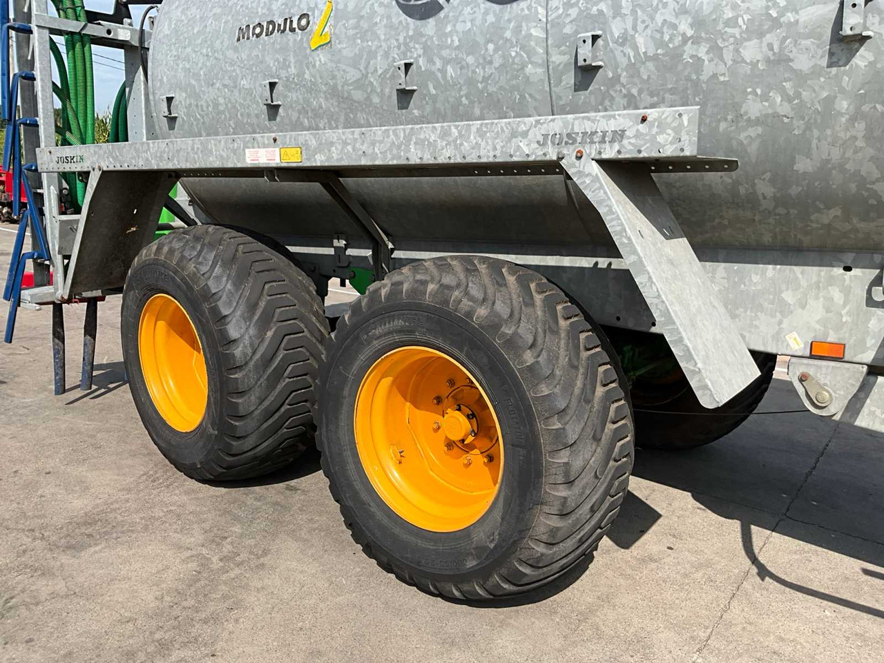 Slurry tanker Joskin 140TS-I: picture 14