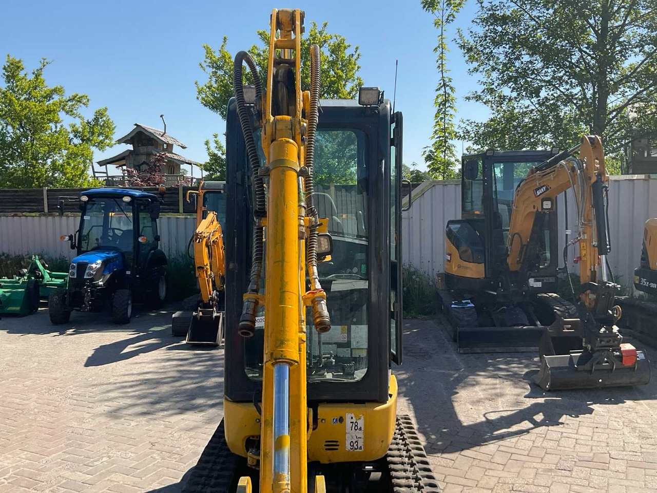 Komatsu Excabator/PC16 R 3Hs - Crawler excavator: picture 5 Komatsu Excabator/PC16 R 3Hs - Crawler excavator: picture 5