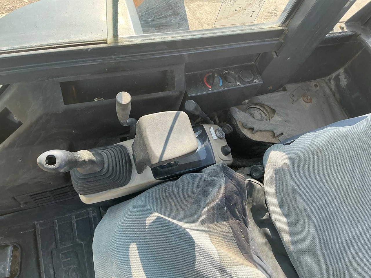 Mini excavator Komatsu PC35MR - 2: picture 26