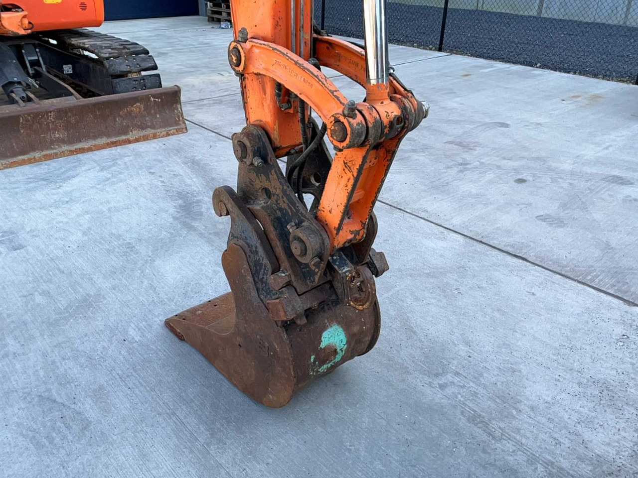 Crawler excavator Komatsu PC80MR-3: picture 20