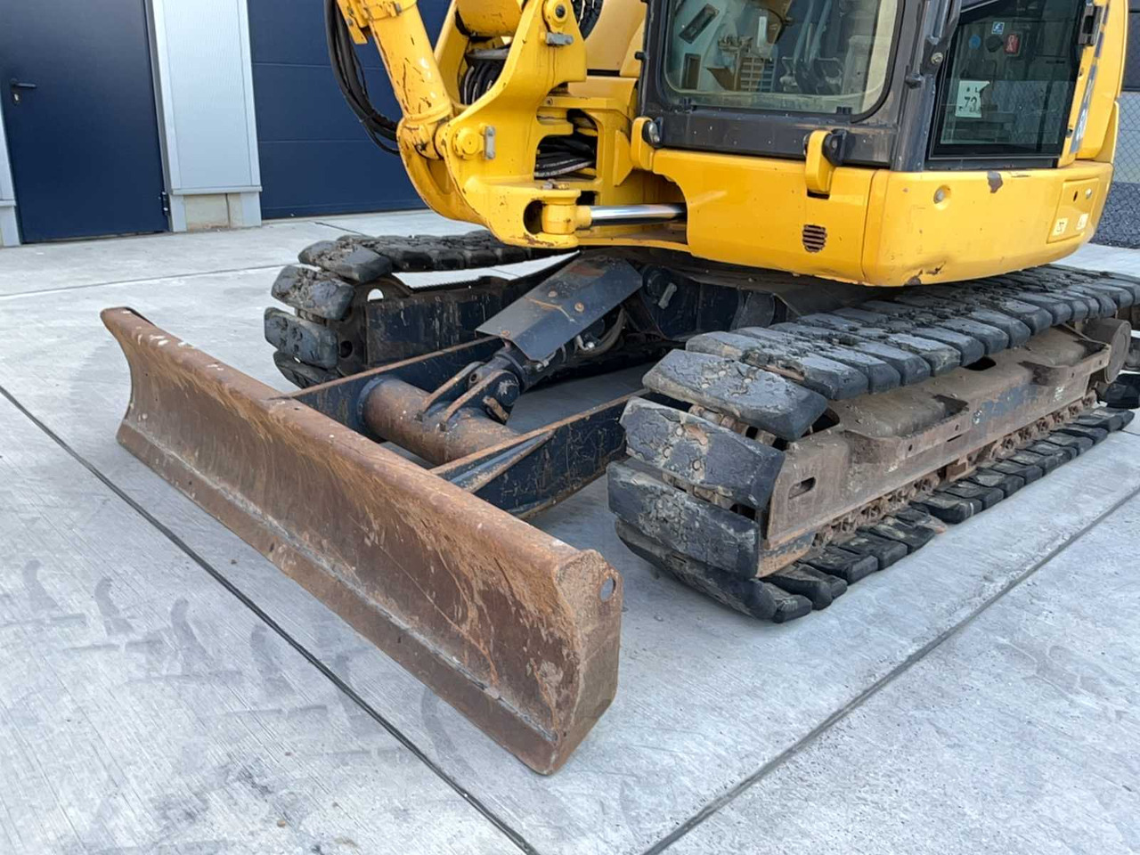 Crawler excavator Komatsu PC80MR: picture 13
