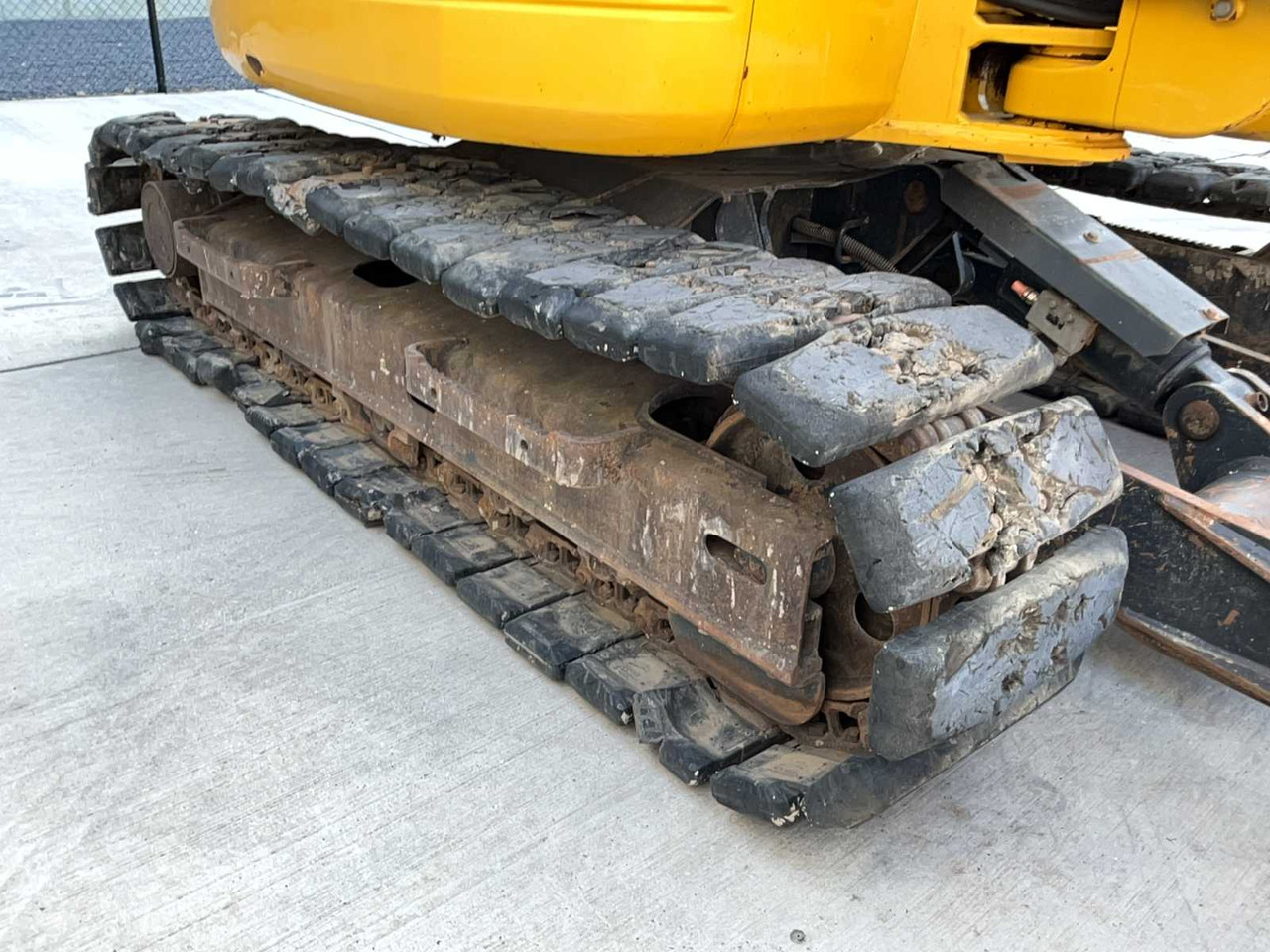 Crawler excavator Komatsu PC80MR: picture 23