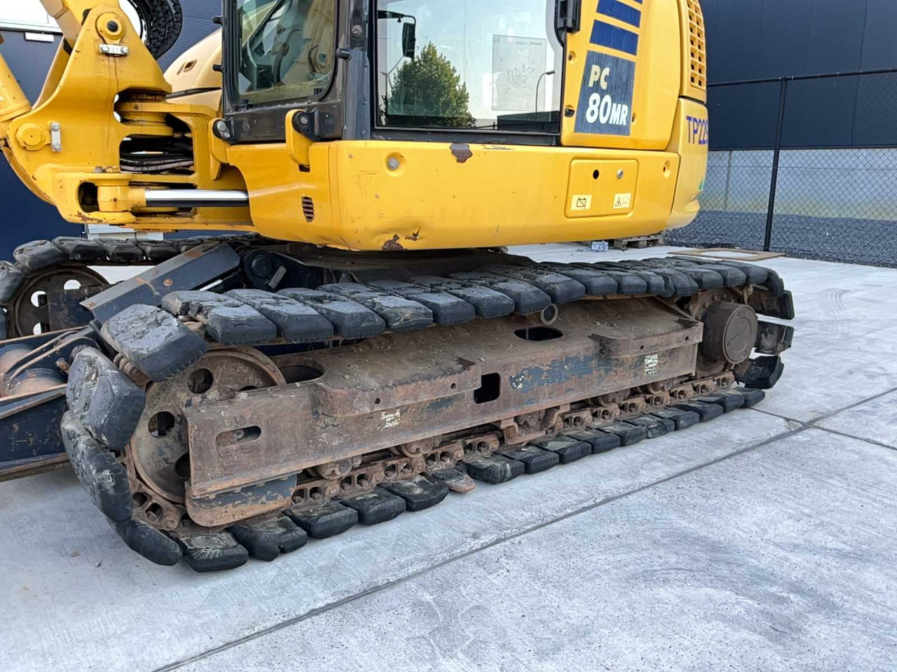 Crawler excavator Komatsu PC80MR: picture 11